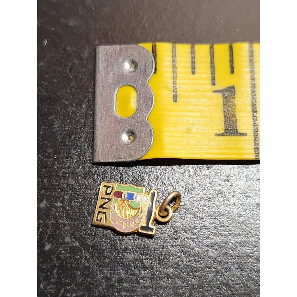 Vintage PNG‎ Enamel Gold Charm Pendant Oddfellows RARE